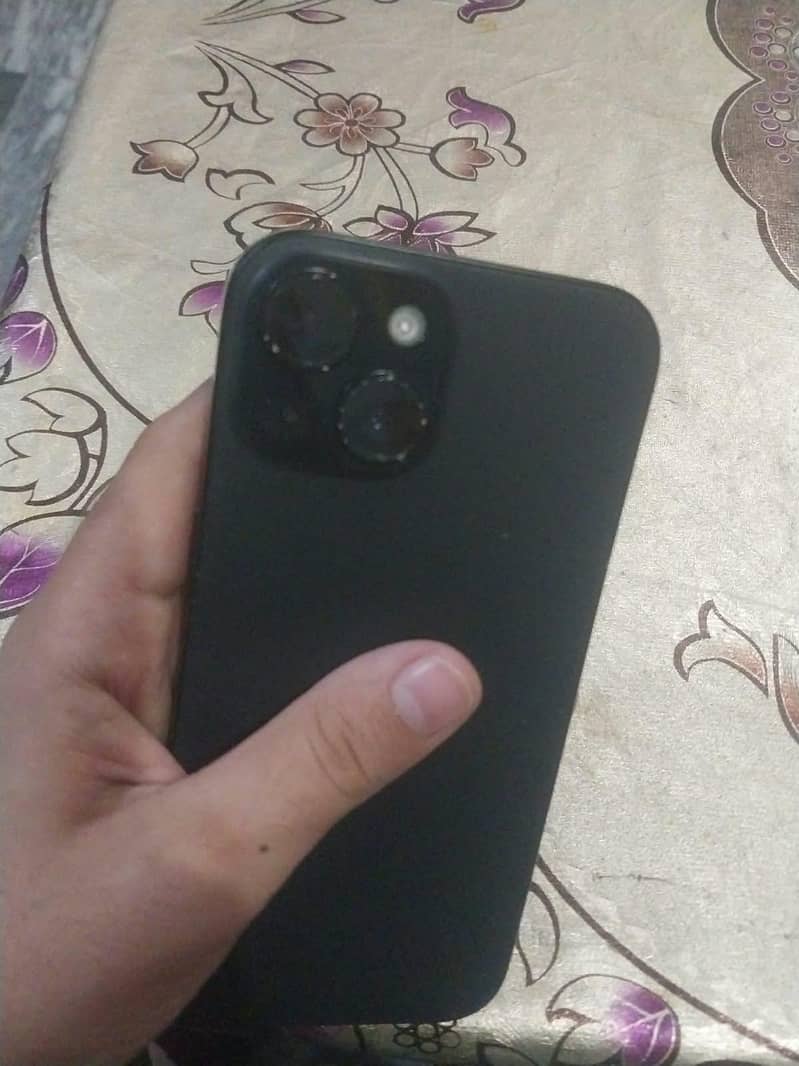 Apple iPhone 15 1