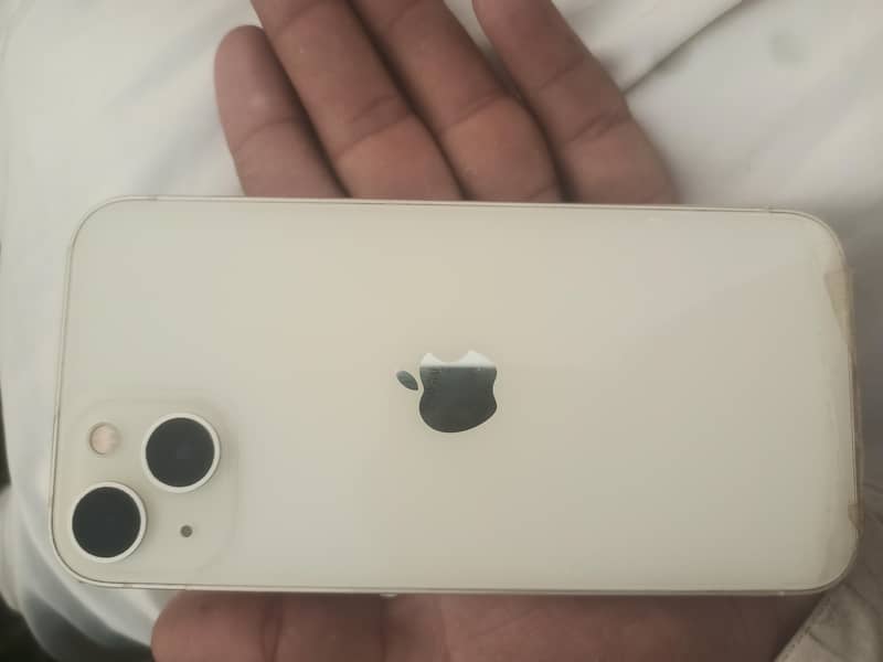 Apple iPhone 13 0