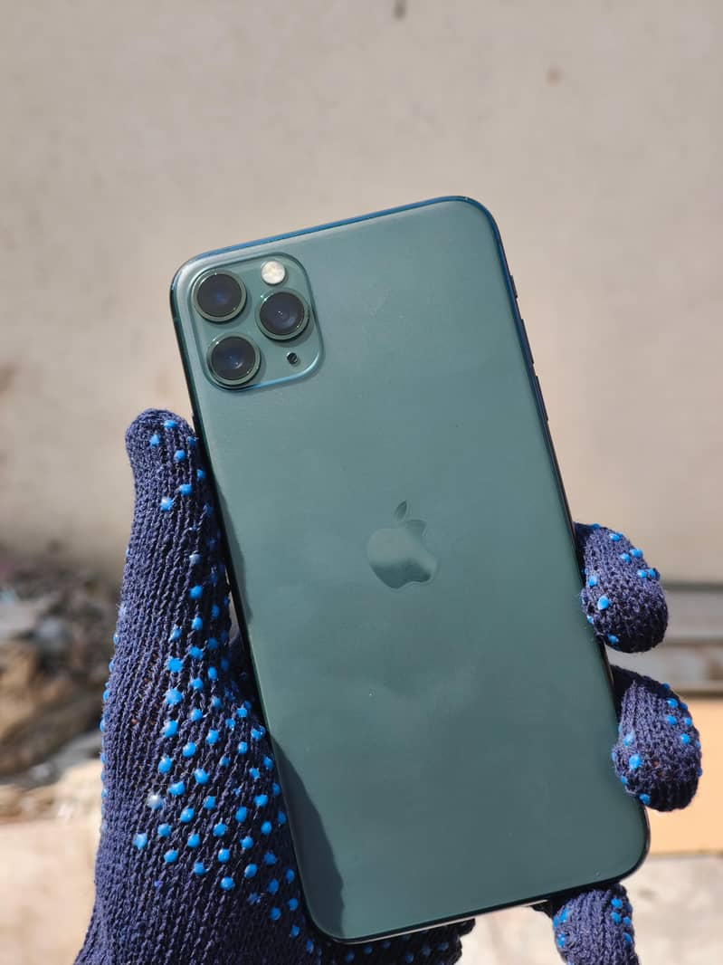 Apple iPhone 11 Pro Max 1