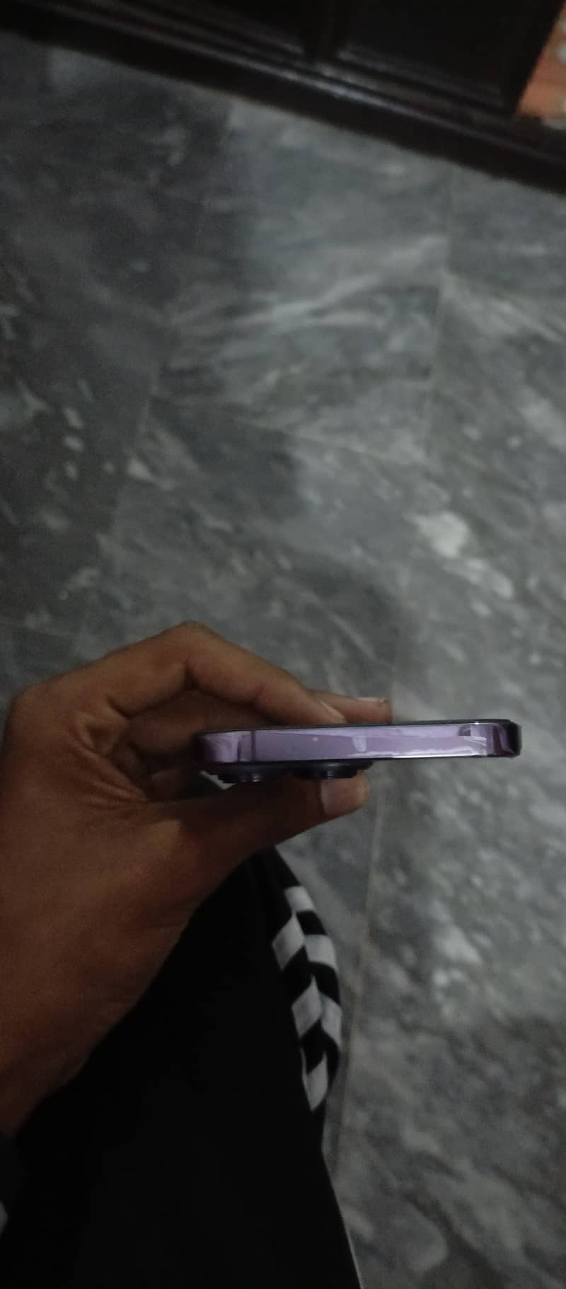 Apple iPhone 14 Pro Max 6