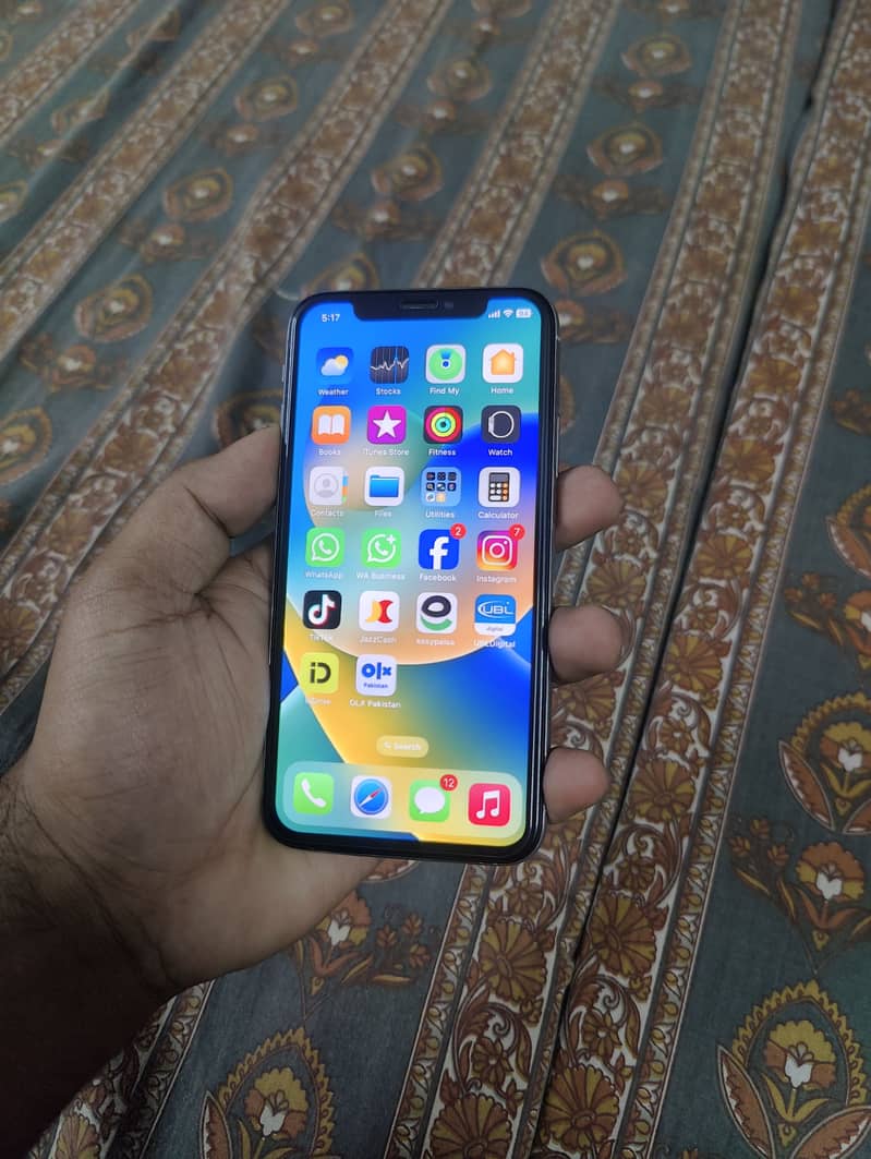 Apple iPhone X 2