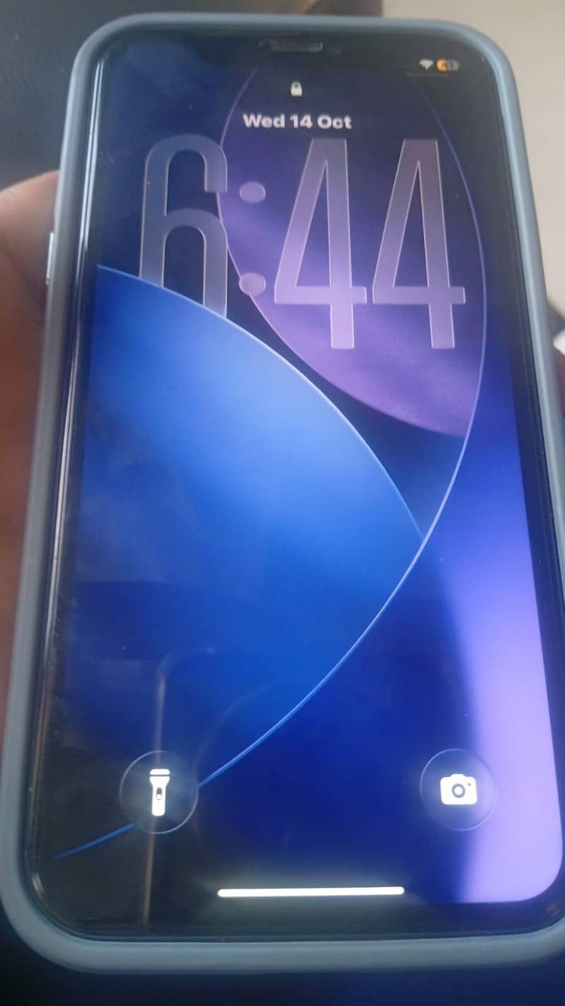 iPhone 11 2