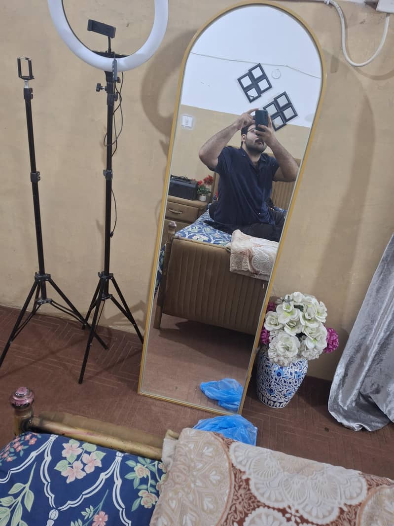 Mirror 2