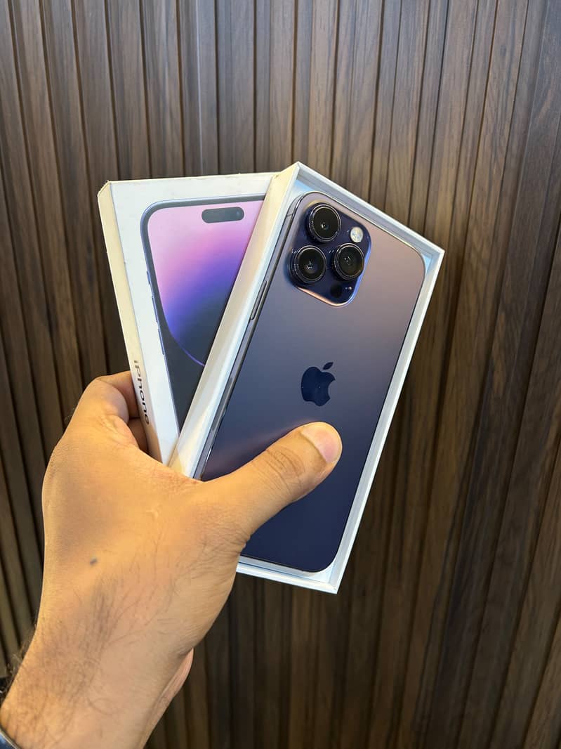 Apple iPhone 14 Pro Max 1