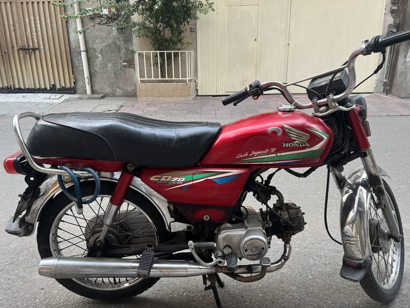 HONDA CD70 (2016 model) 2