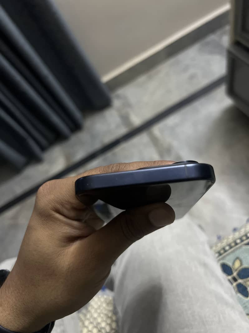 Apple iPhone 15 Pro 5