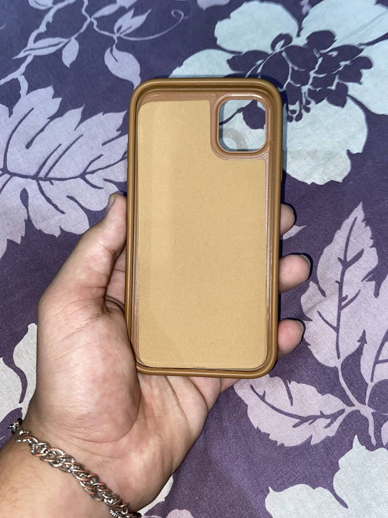 Apple iPhone 11 7