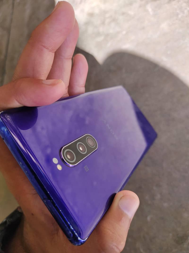 Sony 1 4