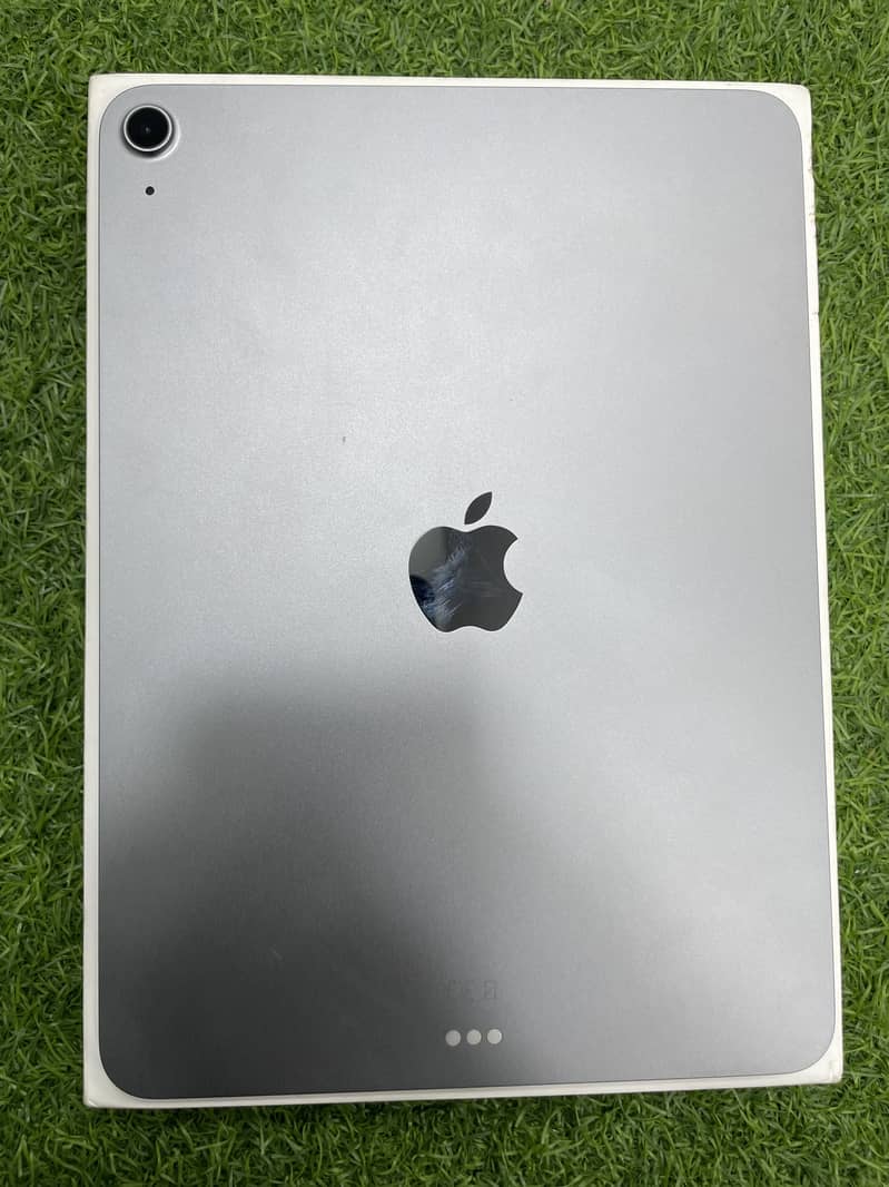 IPAD M4 11 Generation 1