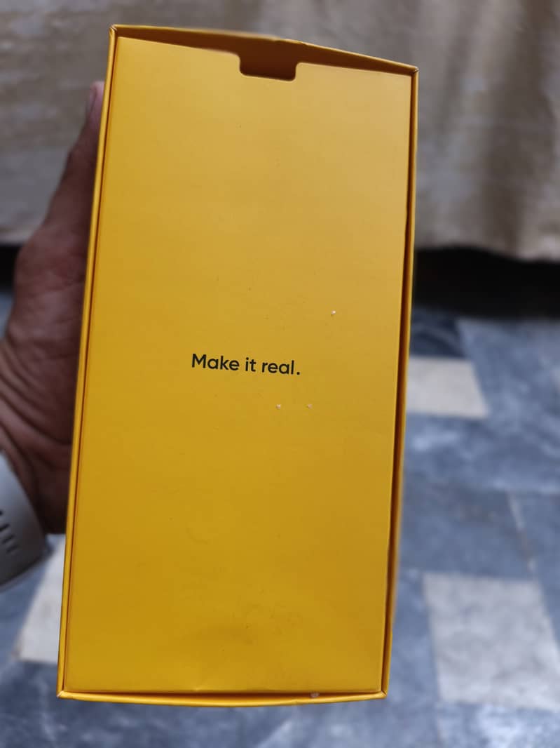 Realme C63 8