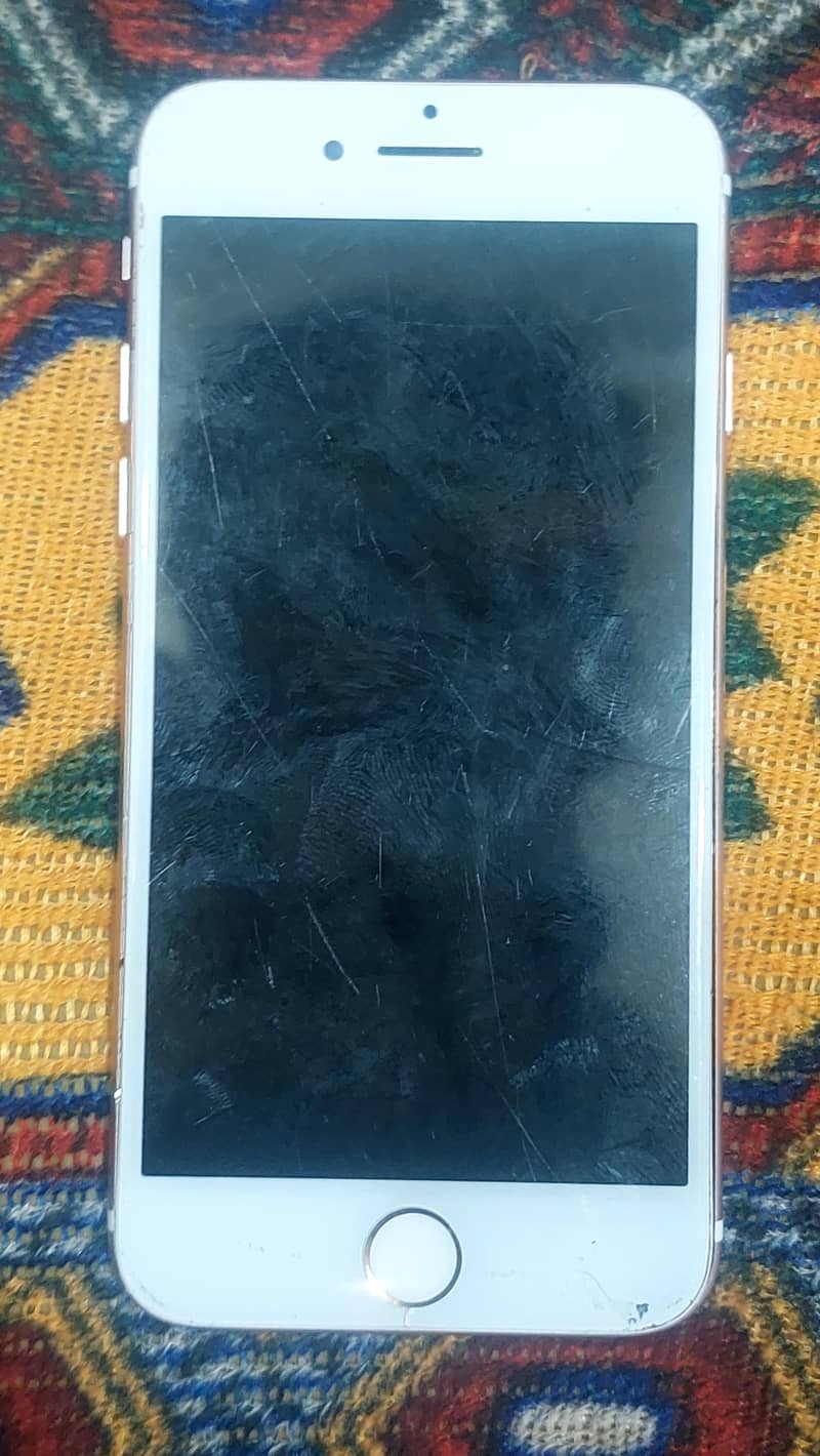 Apple iPhone 7 3