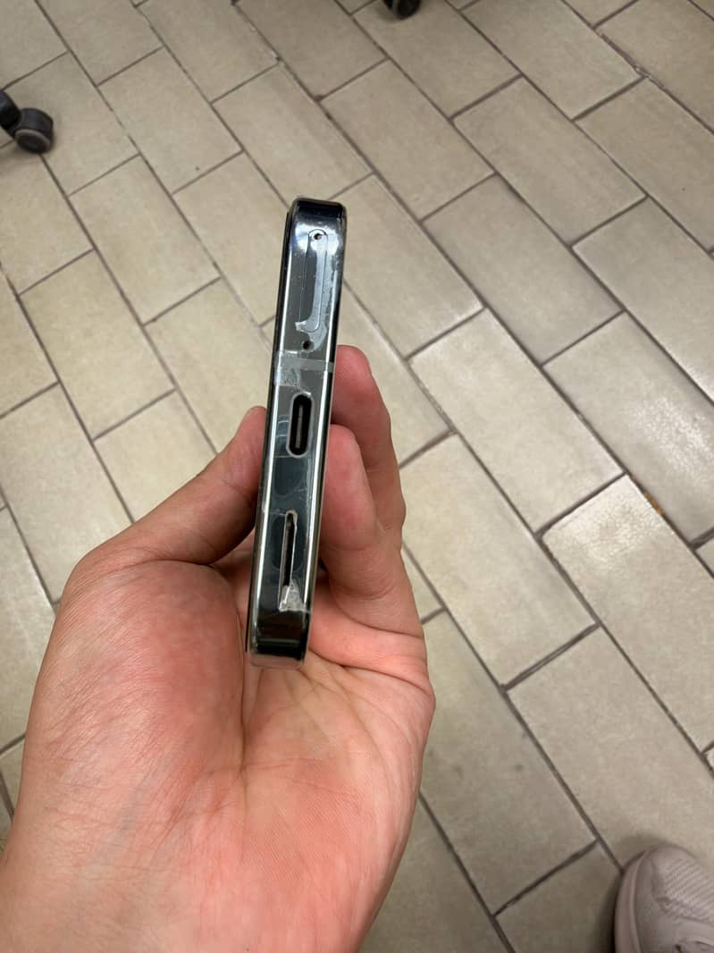 Google Pixel 9 Pro 3
