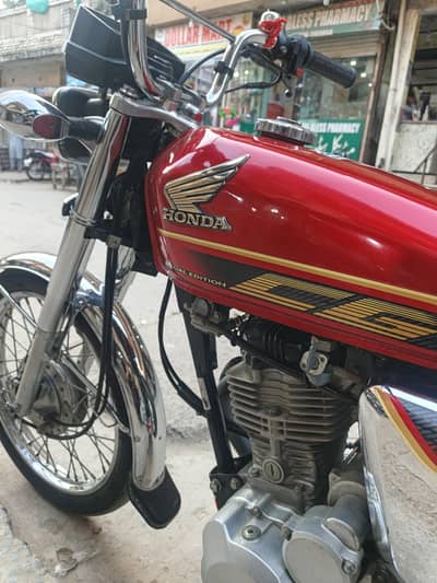 honda 125 2022 model self start special edition islamabad number  exh