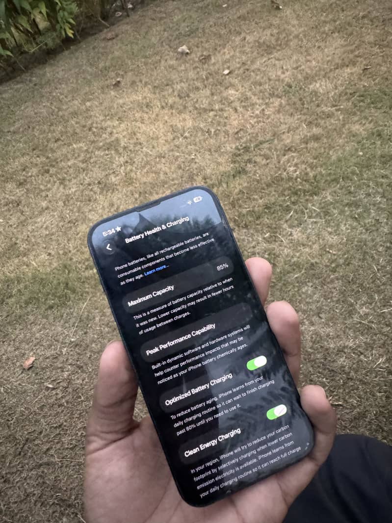 Apple iPhone 13 3