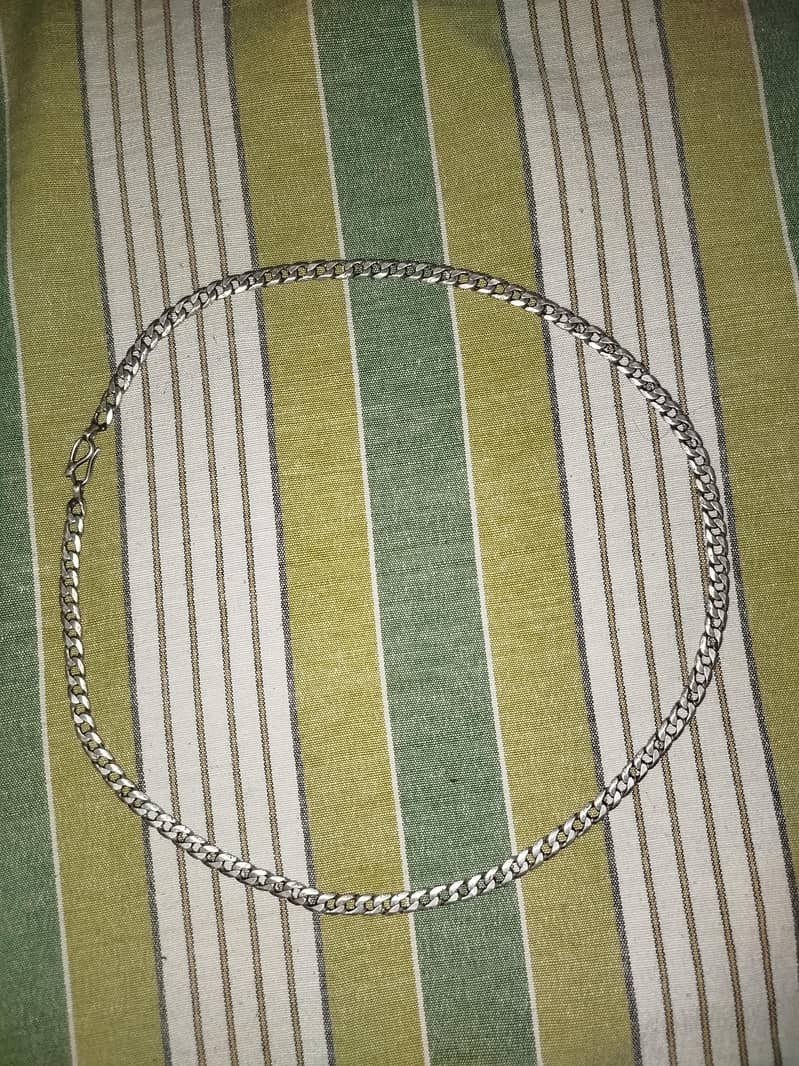 Silver chain 0