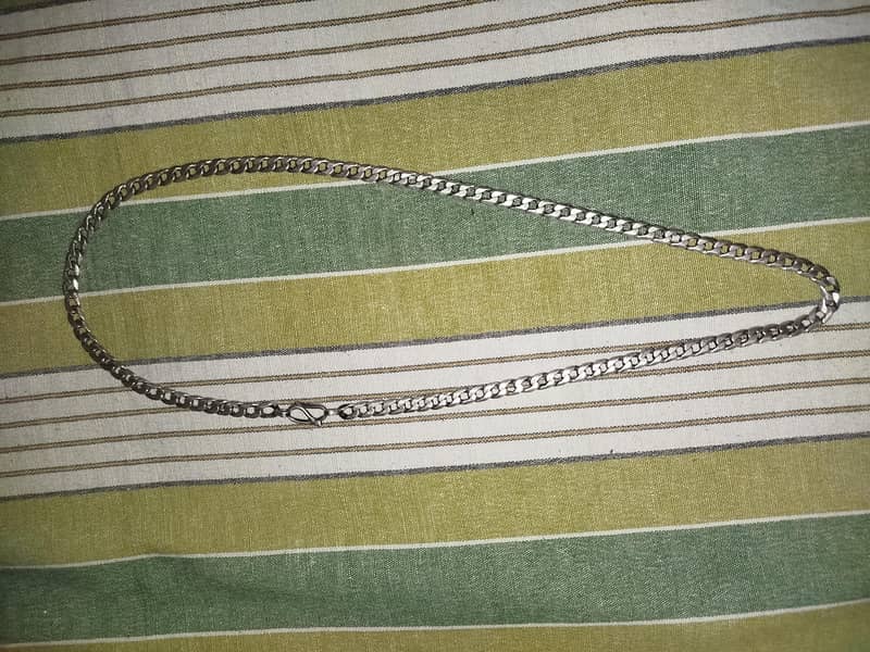 Silver chain 2