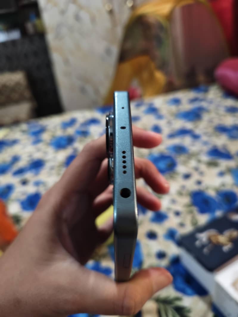 Xiaomi Redmi Note 13 Pro 5
