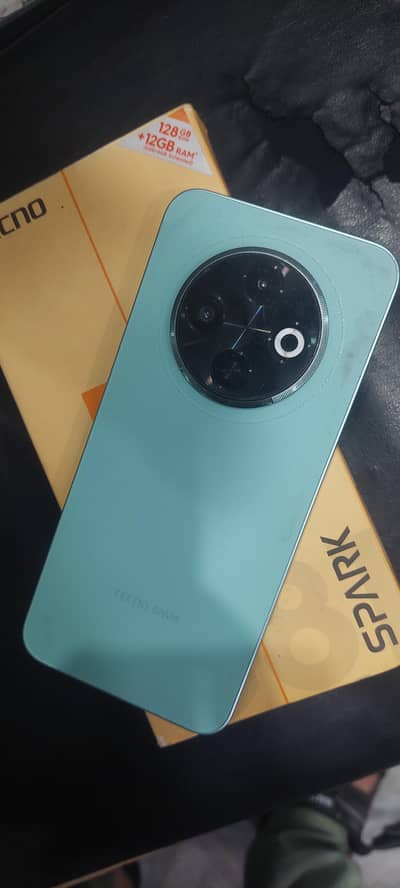 Tecno SPARK 30C