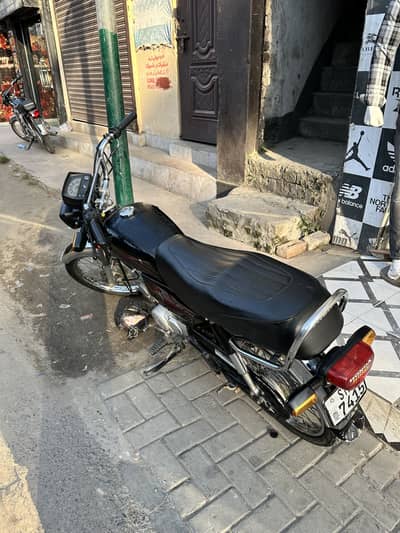 CD 70 2019 model used engine pack no issue urjent sale