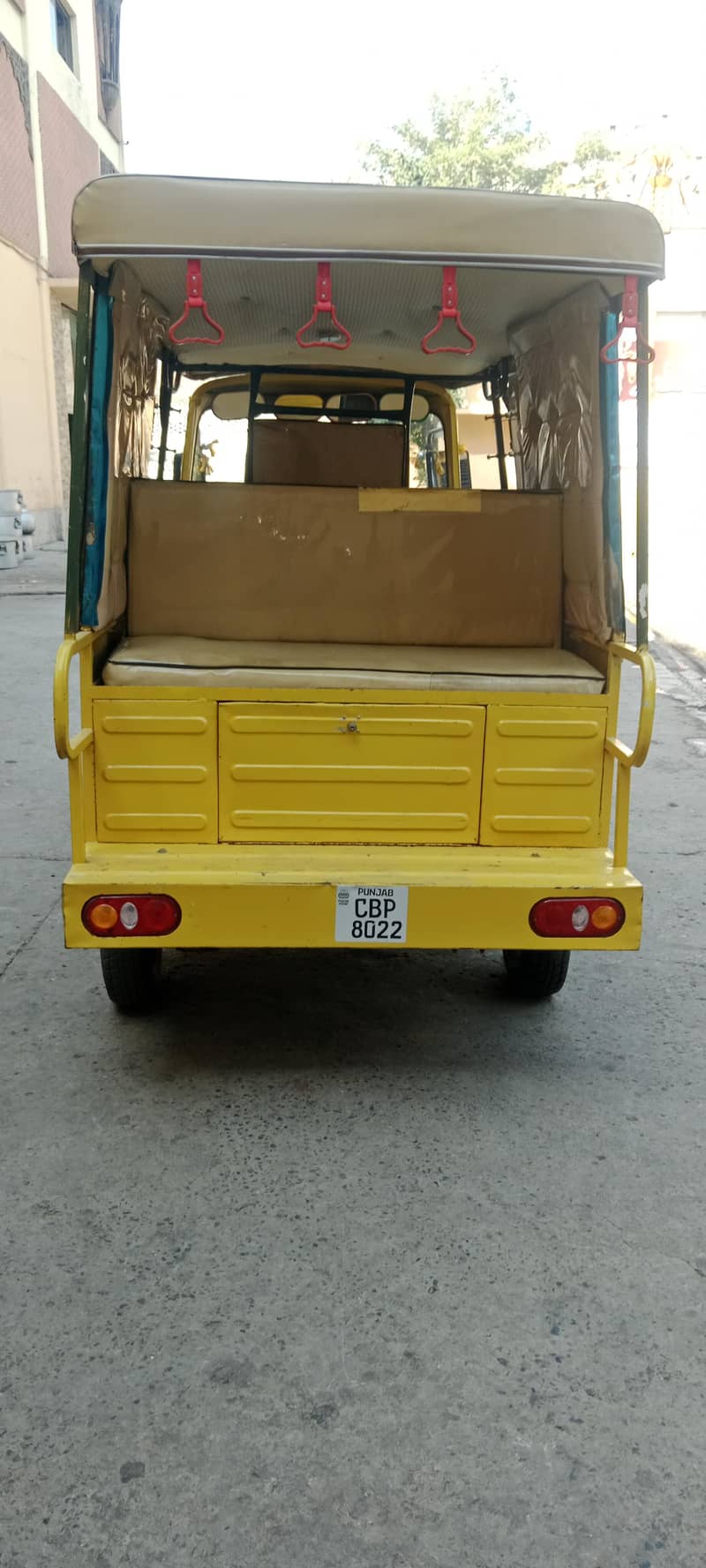 Auto rickshaw 1
