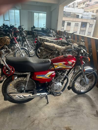 Honda CG 125 2025