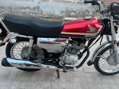 Honda 125 Self start first owner new bike