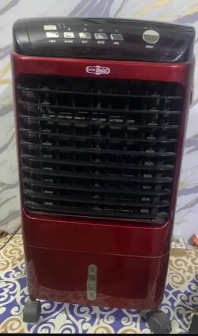 HEATER AND COLLEER