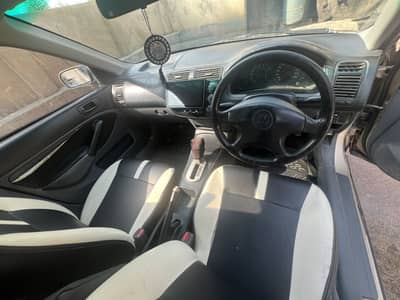 Honda Civic VTi Oriel Prosmatec 2001