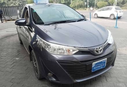 Yaris Sedan