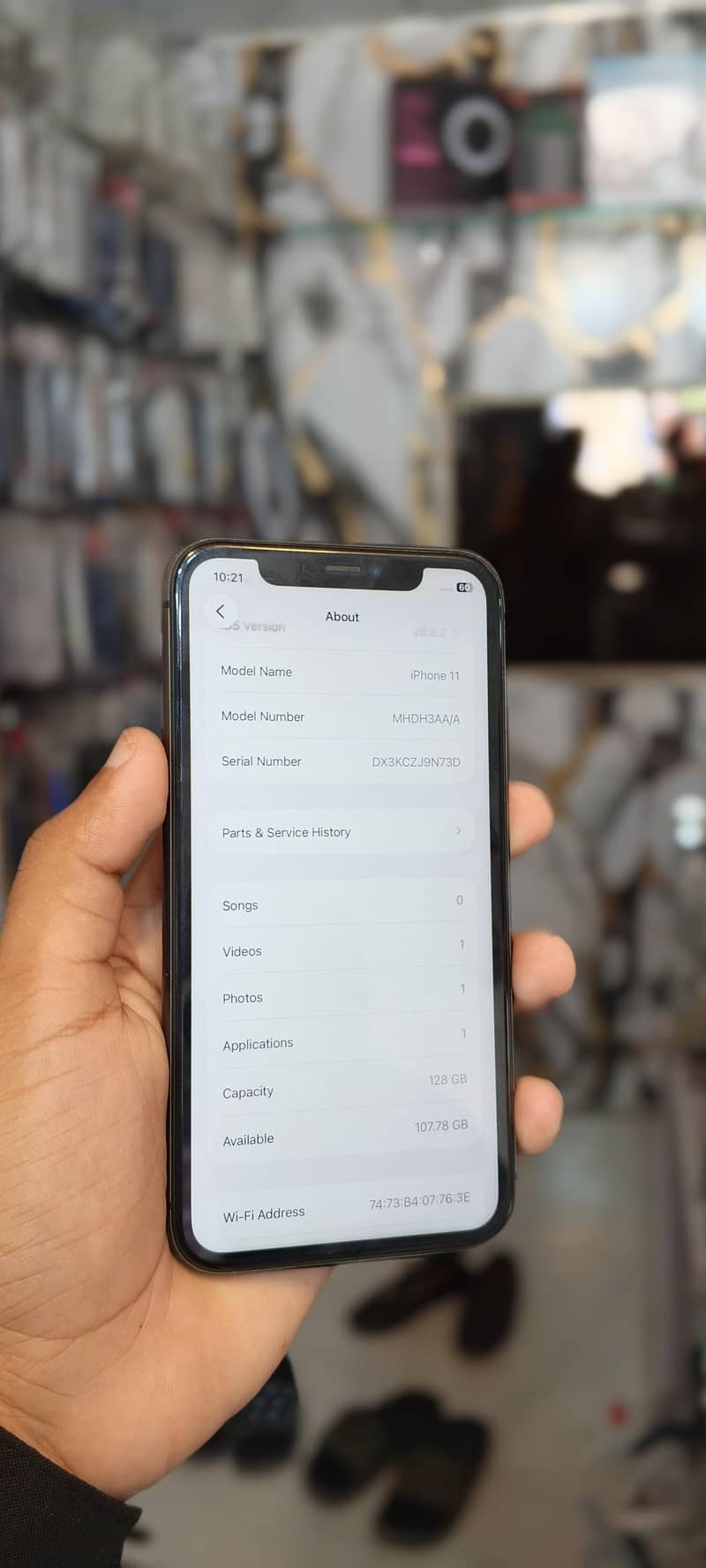 Apple iPhone 11 4