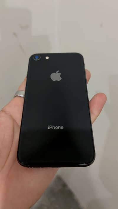 Apple iPhone 8