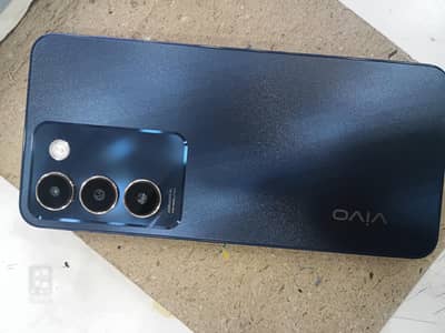 Vivo Y100
