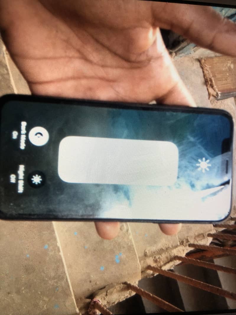 Apple iPhone X 0