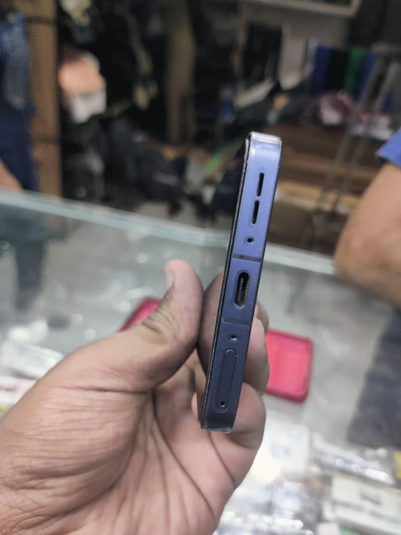 One Plus 13R 4