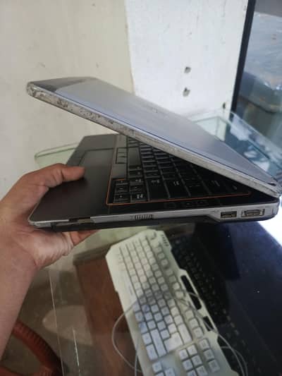 Dell Core i5 3rd generation, 4GBRAM and 80GB storage