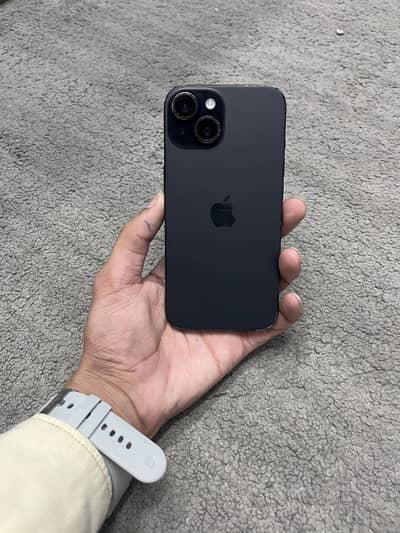 Apple iPhone 15