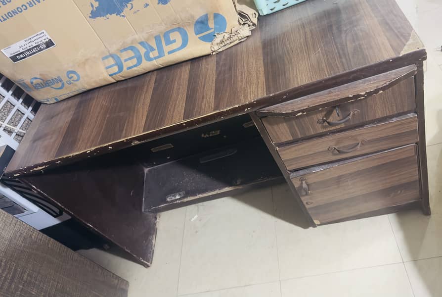Office/Study Table 1