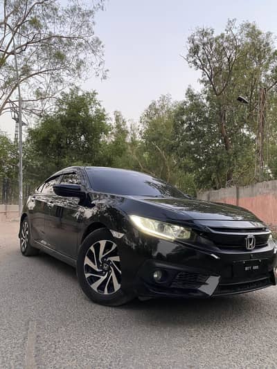 HONDA Civic X  Turbo