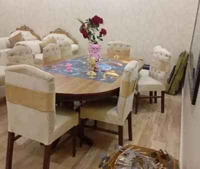 Dinning table and chairs for sale