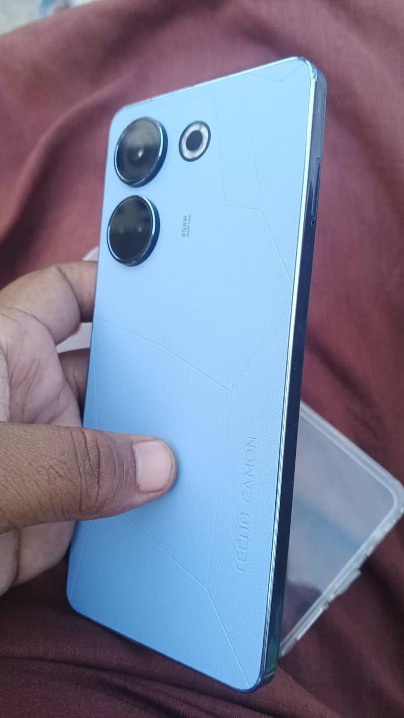 Tecno CAMON 20 4