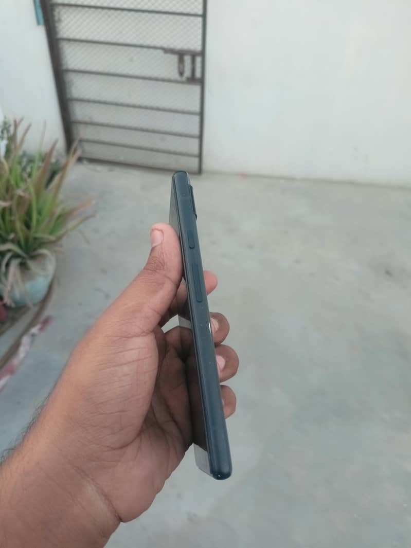 Google Pixel 6a 2