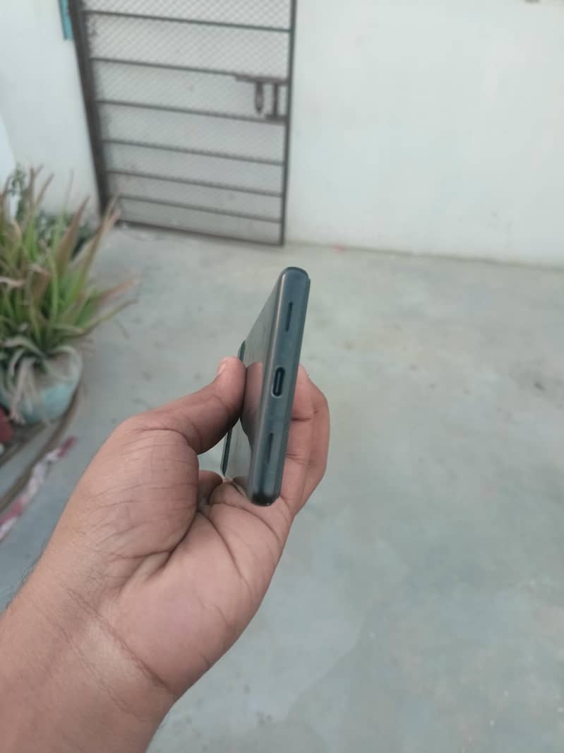 Google Pixel 6a 3