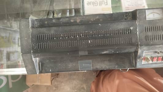 coating machine hai iske andar sirf thoda ki masala hai