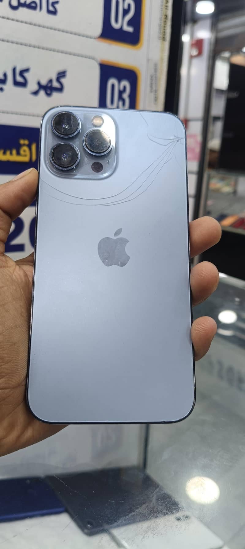 Apple iPhone 13 Pro Max 5