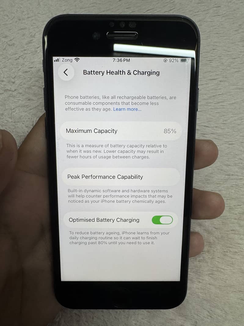 Apple iPhone SE 2nd Generation 1