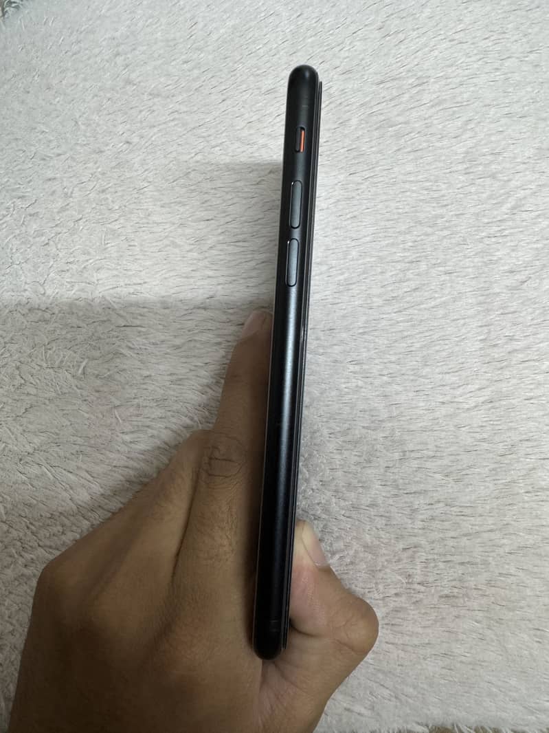 Apple iPhone SE 2nd Generation 2