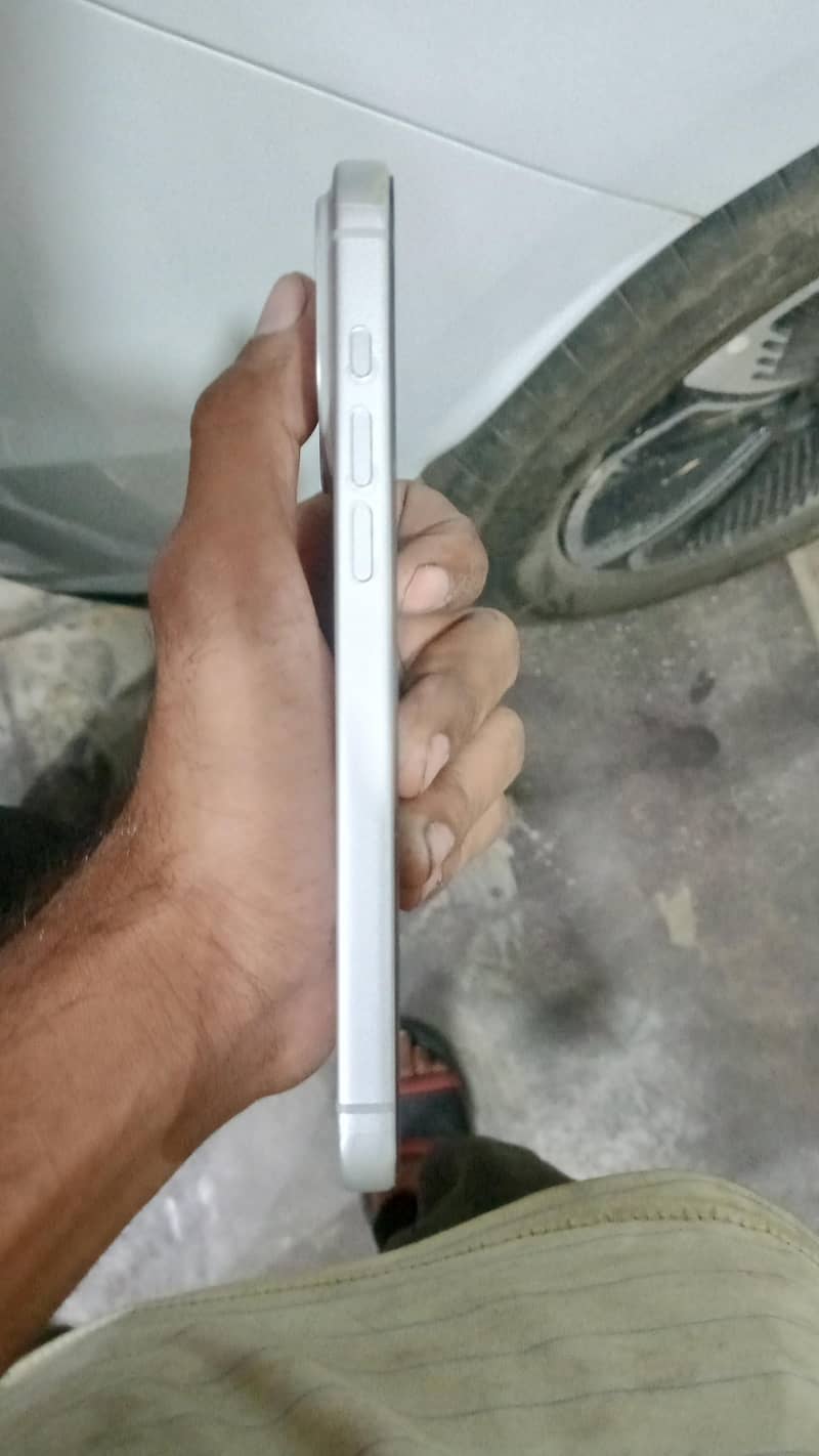 Apple iPhone 17 Pro Max 1