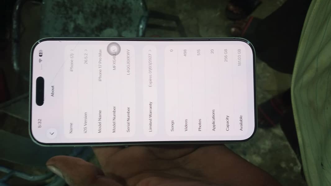 Apple iPhone 17 Pro Max 4