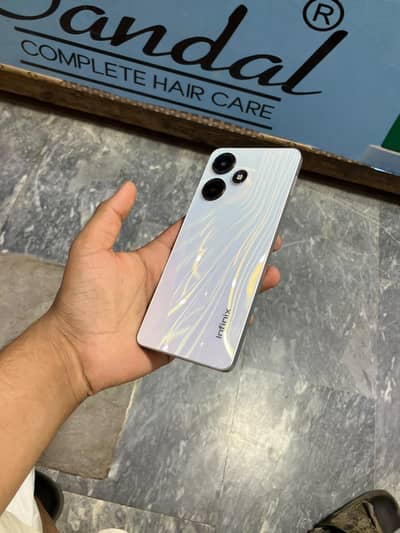 Infinix Hot 30
