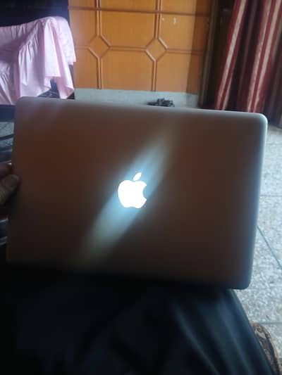 Macbook Pro